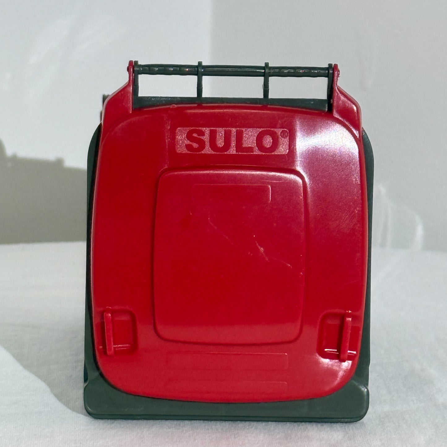 Sulo KSB Mini Bin - Dark Green w/ Red Lid