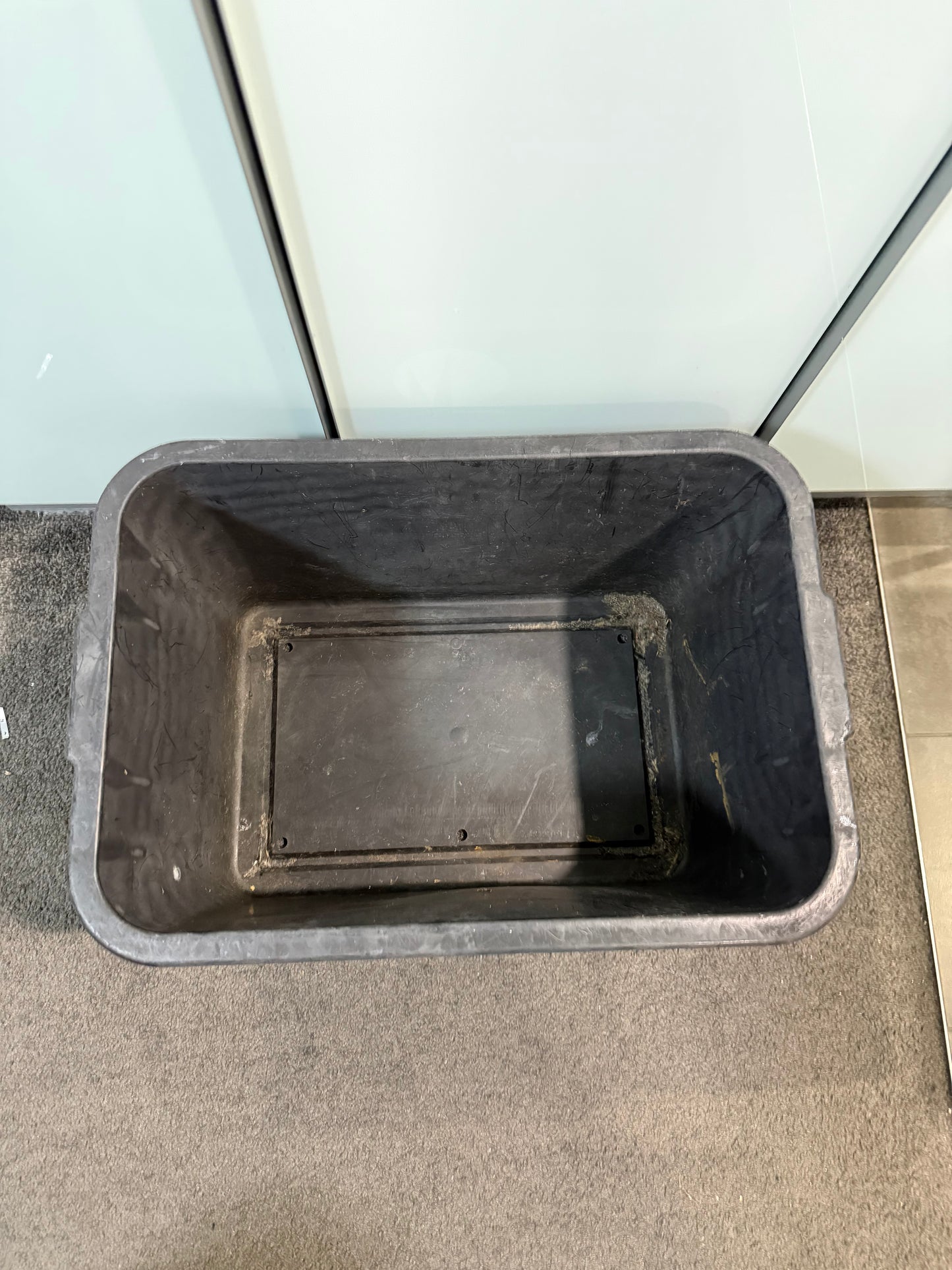 Moreland Recycling Crate